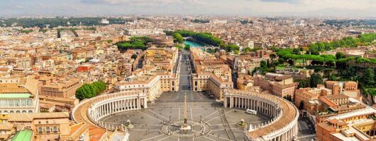 St. Peter's Basilica & Dome tour - From the graves to the sky