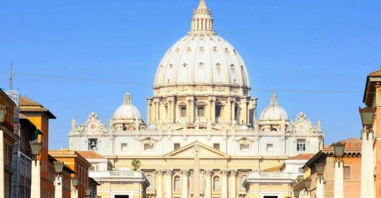 Rome Private Luxury Vehicle Sightseeing Tour