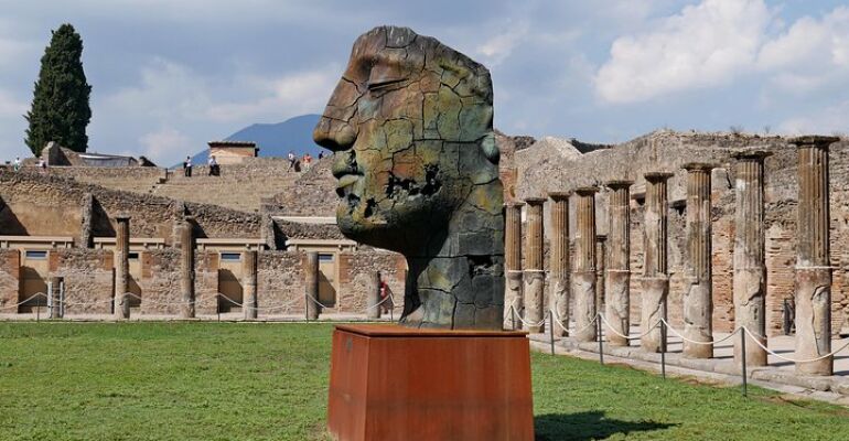 Pompeii and Herculaneum Ancient Towns Tour