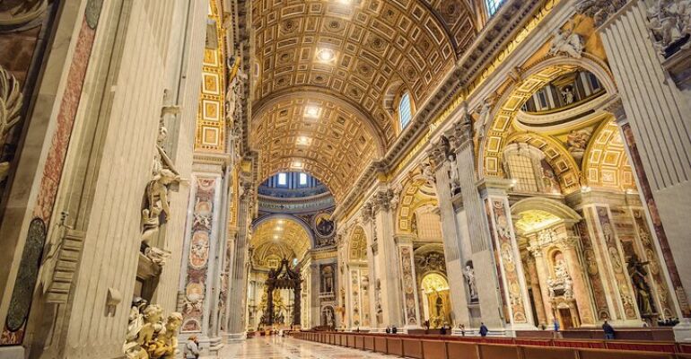 Rome Iconic Landmarks and Vatican Experience