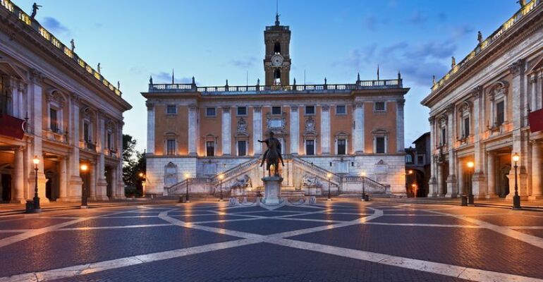 Rome Guided Colosseum and Roman Forum Tour