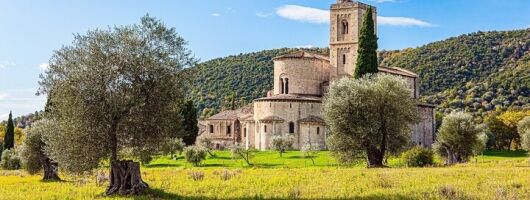 Lands of Brunello wine Pienza and Montalcino with Gourmet Lunch
