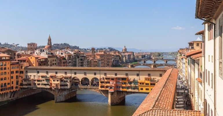 Florence Exclusive Vasari Corridor and Uffizi Tour