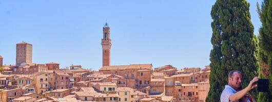 Medieval Gems of Tuscany: Siena, San Gimignano and Monteriggioni