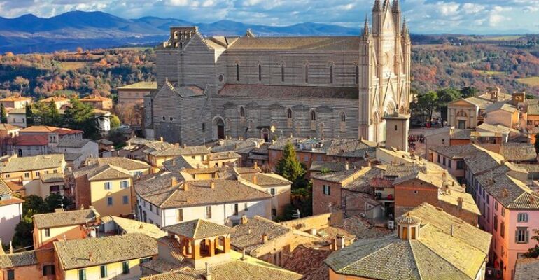 Rome Orvieto and Civita di Bagnoregio Tour