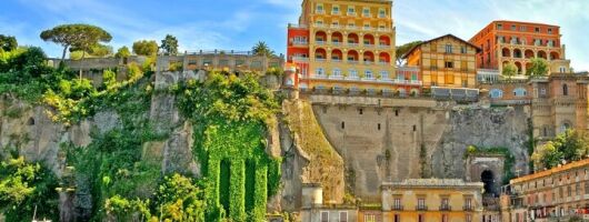 Private: Sorrento Coast Pompeii and Mount Vesuvius - Deluxe Tour