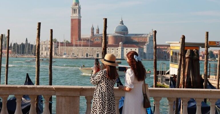 Venice Private Landmark and Hidden Gems Tour