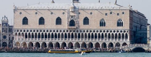Stroll The Halls of Doge's Palace on a Guided Tour in Venice