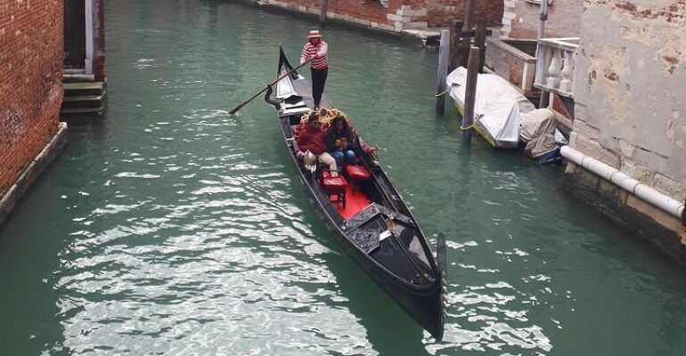 Milan to Venice Exclusive Day Tour