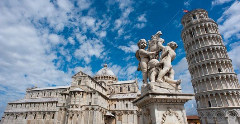 Pisa and Lucca Private Day Trip