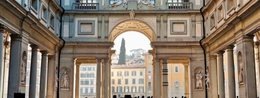 Private Day Trip to Florence with Uffizi Visit from Rome by Train
