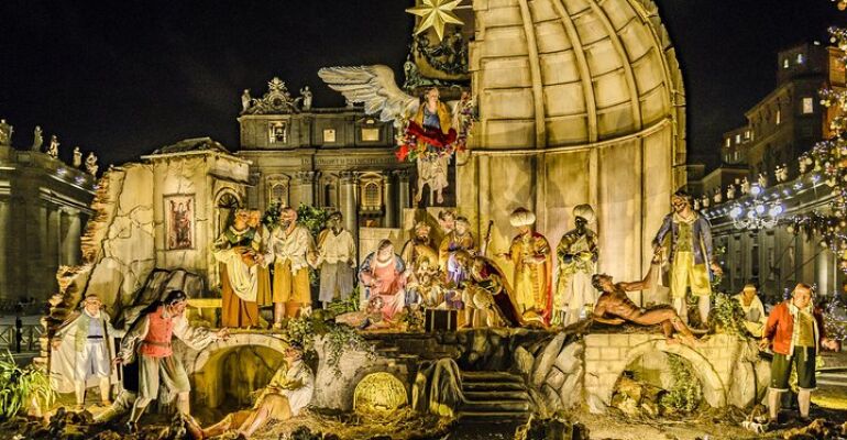 Rome Christmas Walking Tour Experience