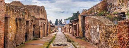 Pompeii & Herculaneum in Private Formula