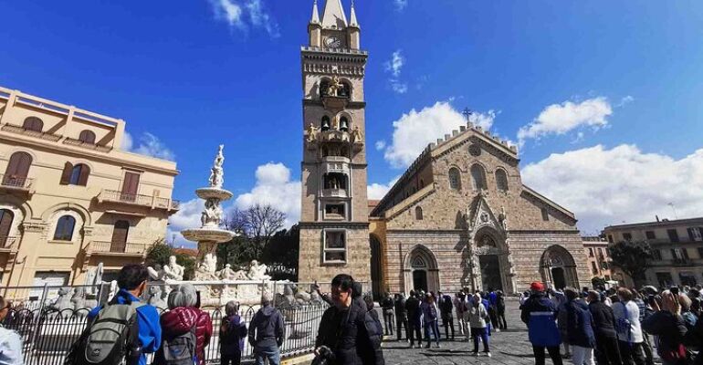 Messina Cultural Walking Tour and Puppet Museum
