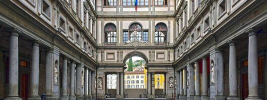 Skip the line: Uffizi Gallery small group tour