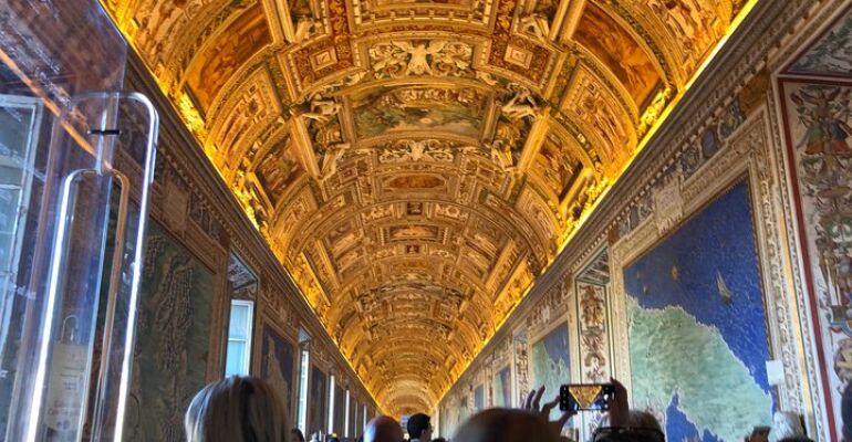 Vatican Museums Guided Tour and Sistine Chapel