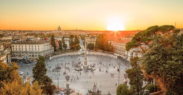 Rome Iconic Squares Guided Walking Tour