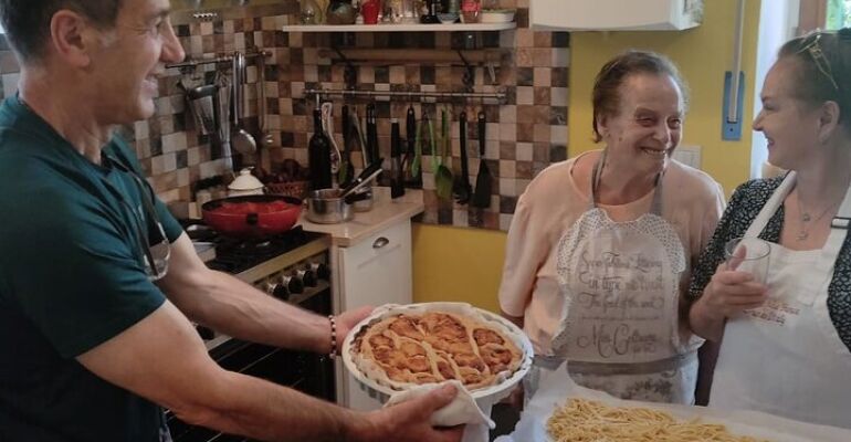 Abruzzo Italian Cooking Class and Wine Tasting