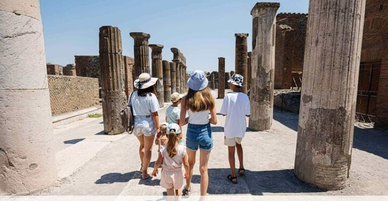 Naples City Pass and Cultural Experience