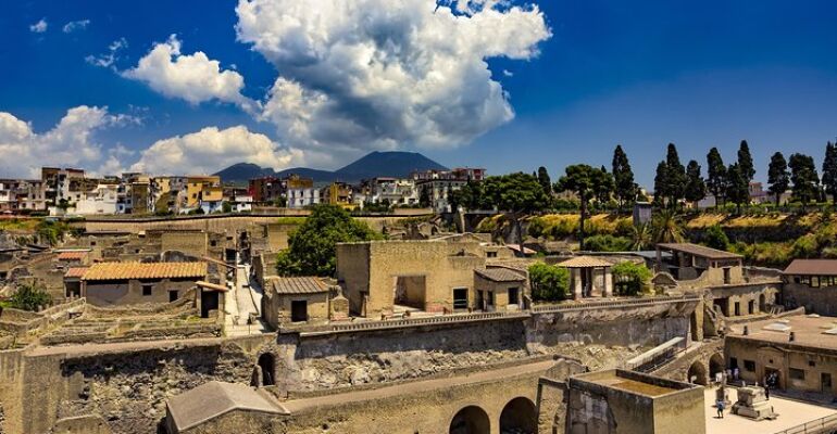 Herculaneum Guided Archaeological Walking Tour