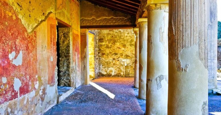 Pompeii Private Archaeological Tour Experience