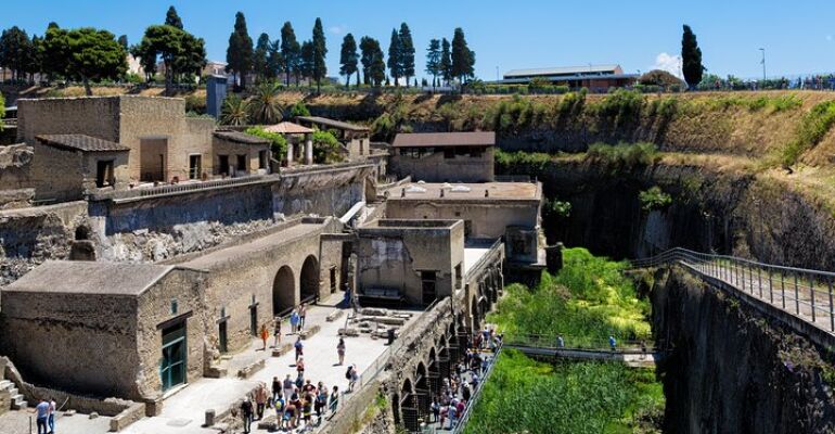 Naples Pompeii and Herculaneum Guided Tour