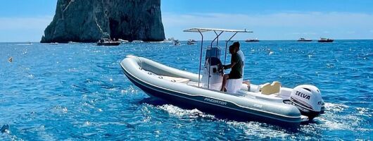 Selfie at Faraglioni, Water Taxi, Transfers in Capri!