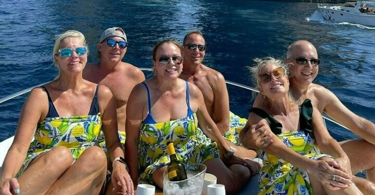 Capri Island Scenic Boat Tour Experience