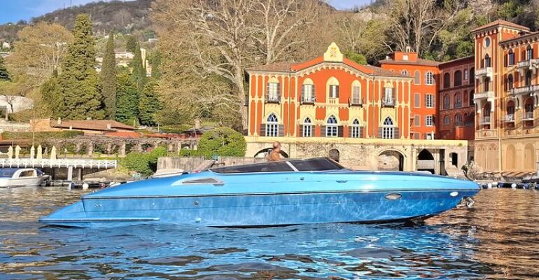 Como Private Off-Shore Tour with Prosecco