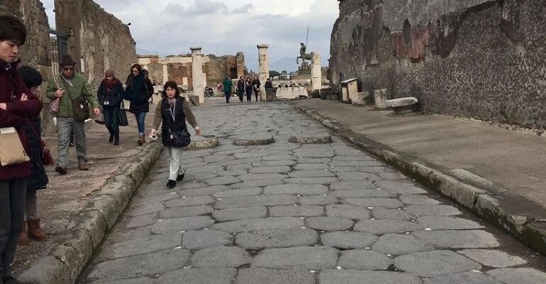 Sorrento Private Car and Wine Tour
