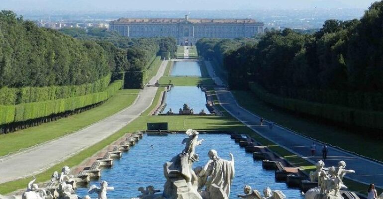 Caserta Luxury Royal Palace and Outlet Tour