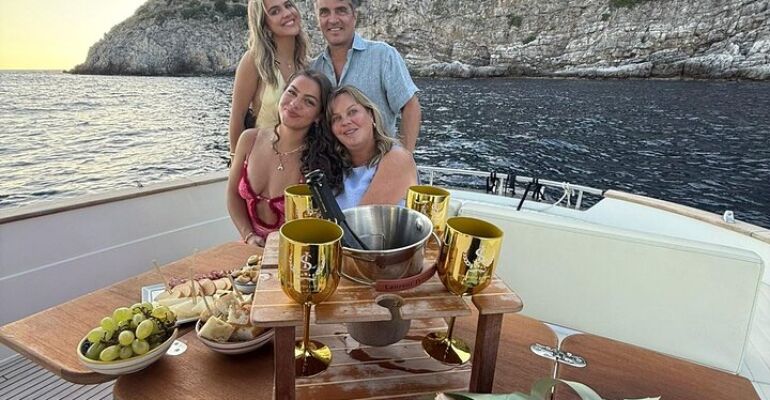 Sorrento Romantic Sunset Boat Tour