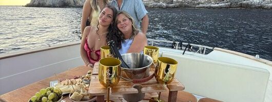 Sorrento Sunset Tour in Luxury Yatch