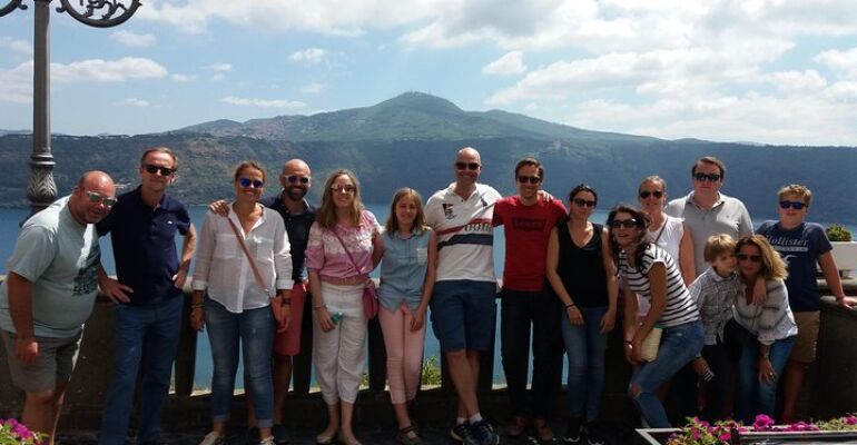 Rome Vespa Tour to Castelgandolfo