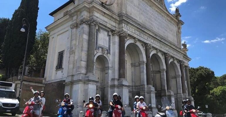 Rome Vespa Scooter Guided City Tour
