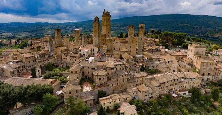 Siena and San Gimignano Luxury Day Trip