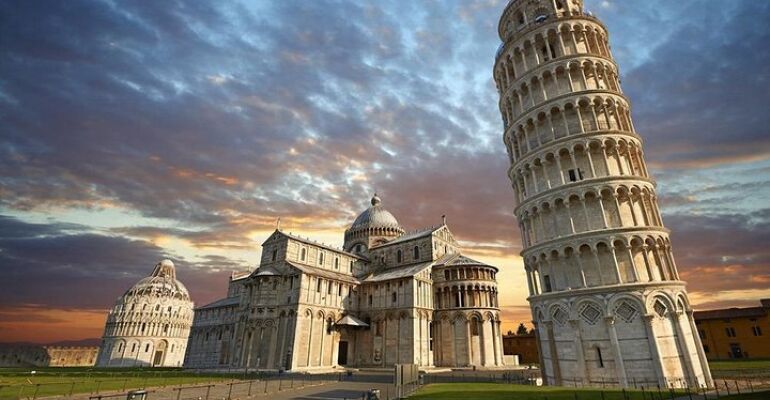 Florence Luxury Day Trip to Lucca and Pisa