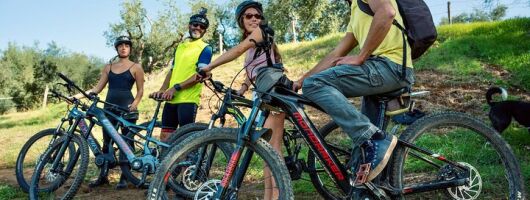E bike Rome's Outskirts: Unveil Marco Carpineti's Estates