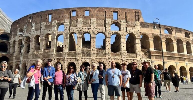 Rome Colosseum Guided Tour and Admission