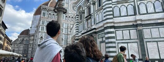 Kid-friendly Play and sightseeing Florence Private Family Tour 