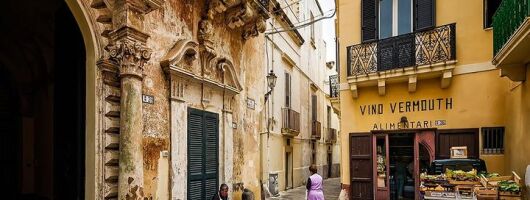 Gallipoli Inland and Surroundings Full-Day Bike Tour