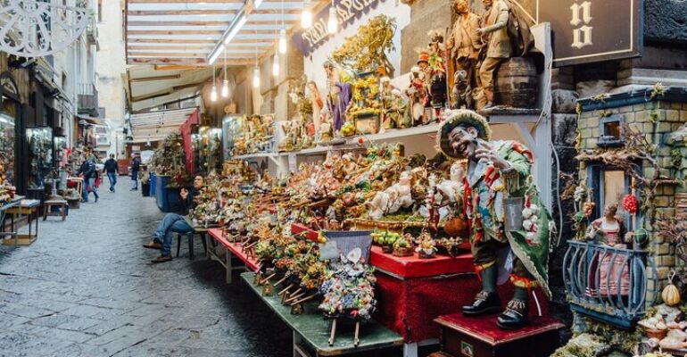 Naples History, Legends, and Folklore Walking Tour