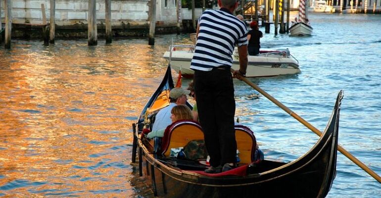 Venice Romantic Gondola Ride Experience