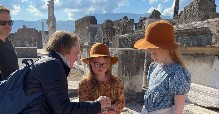 Pompeii Family Archaeological Discovery Tour