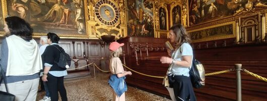 Doge's Palace skip the line with a guide architect 