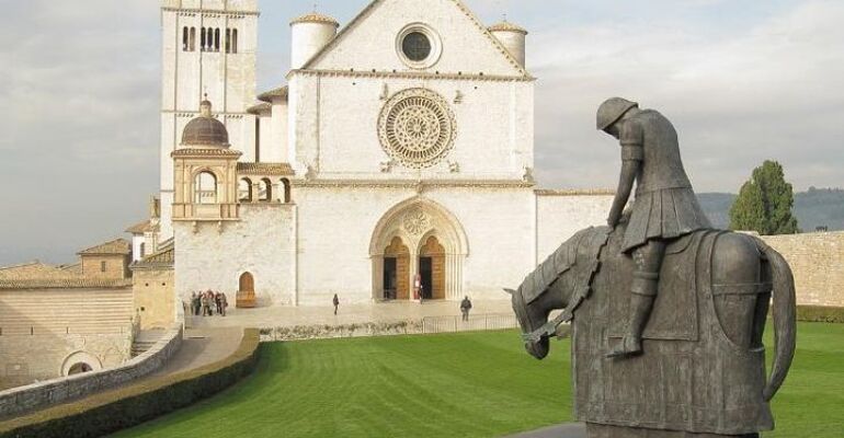 Assisi Private Tour in Saint Francis' Footsteps