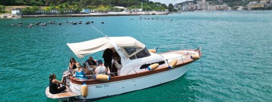 La Spezia: 6 Hours Cinque Terre with Lunch or Dinner by Boat 