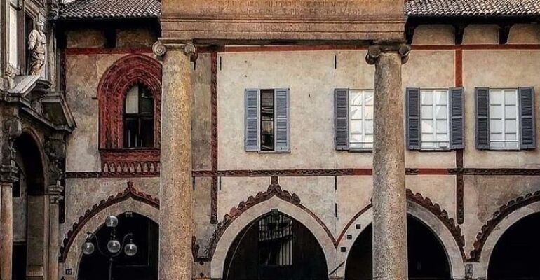 Milan Duomo Cathedral and City Highlights Tour