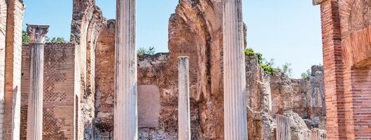 Shore Excursion from Rome Civitavecchia Port to Tivoli with Private Van & Guide