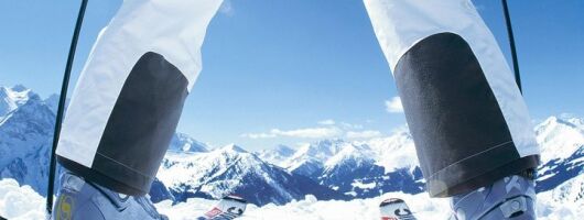 Super 8 FunSkiTour with guide